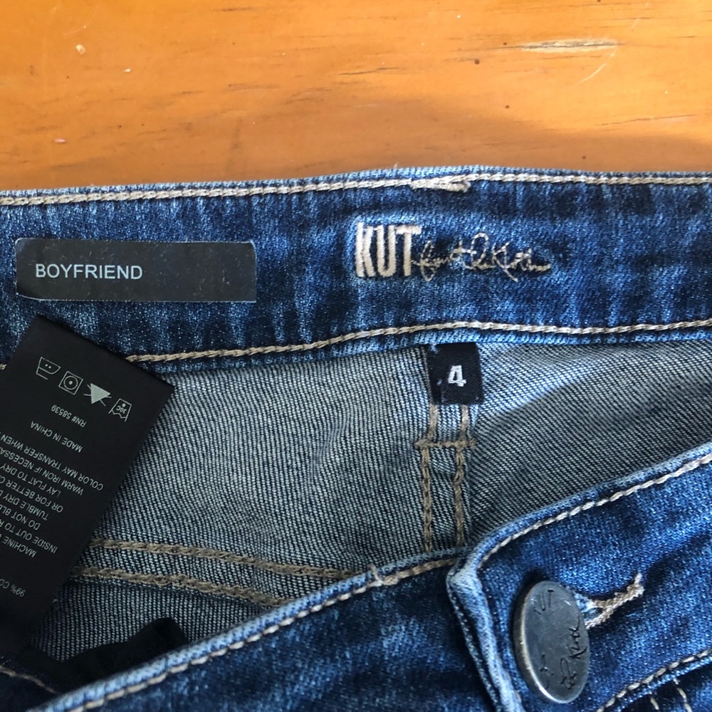 Kut From The Kloth Catherine Boyfriend Jeans - Picture 5 of 8